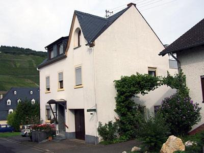 Bed and Breakfast Anneliese Schmitgen Bernkastel-Kues Esterno foto